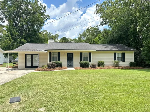 605 Sheppard Ave, Nashville, GA 31639