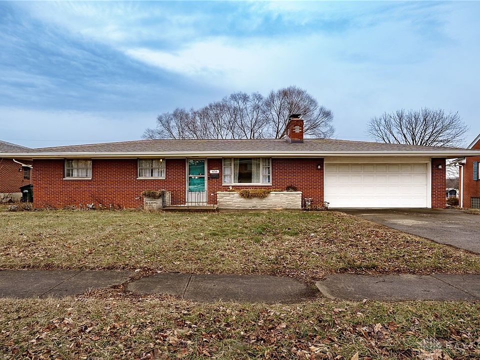 1st image of 456 Pinehill Ct