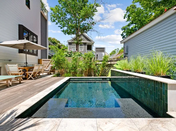 7 Carrere Ct, Charleston, SC