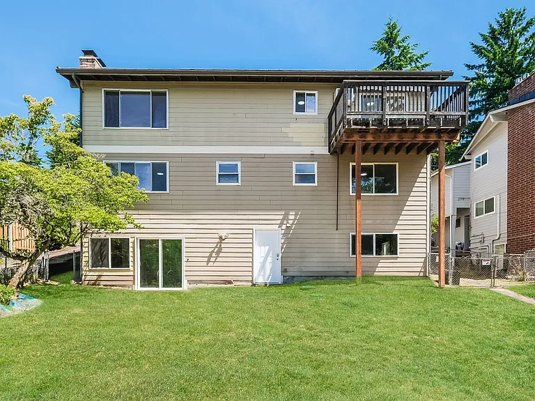 15433 22nd Ave SW — Photo 30