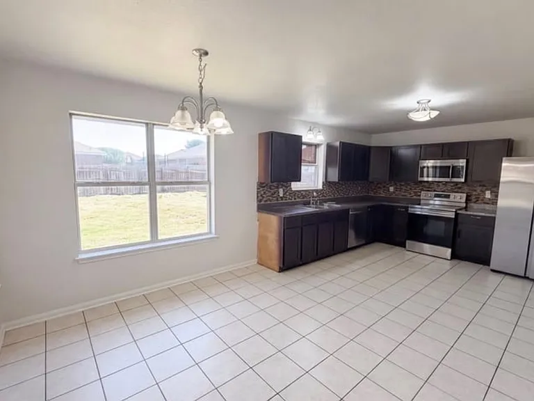 507 Abu Bakar Dr — Photo 13