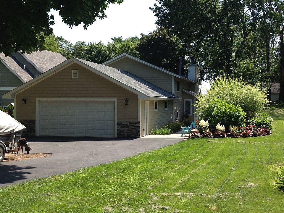 2nd image of 2630 Westedge Blvd