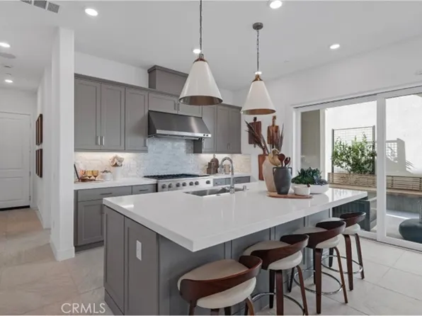 26658 Beartown Ln, Stevenson Ranch, CA 91381