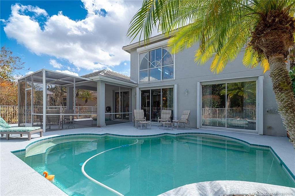 1627 SE Ballantrae Blvd
