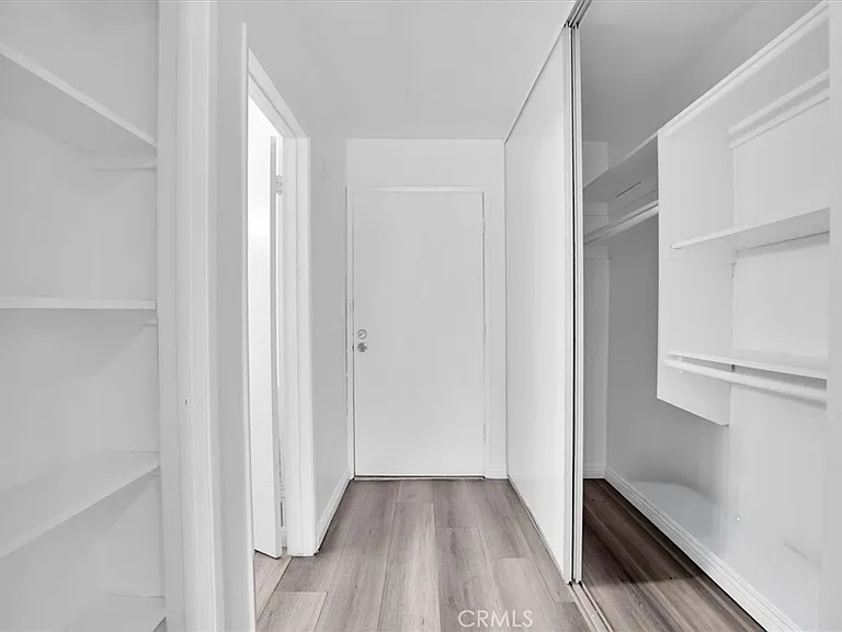5412 Lindley Ave #110 — Photo 20