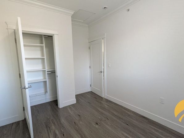 4 bedroom rental in Vancouver — photo 10