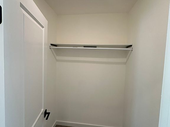 2nd image of 6934 Radford Ave APT 6