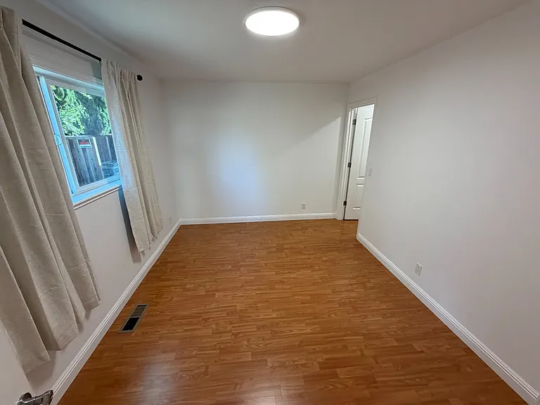 1208 Pierce St #1 — Photo 13