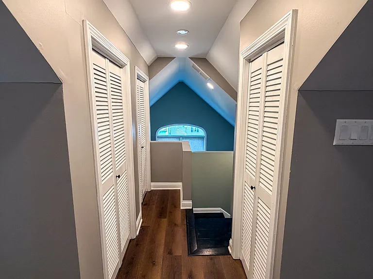 1320 W North St — Photo 10