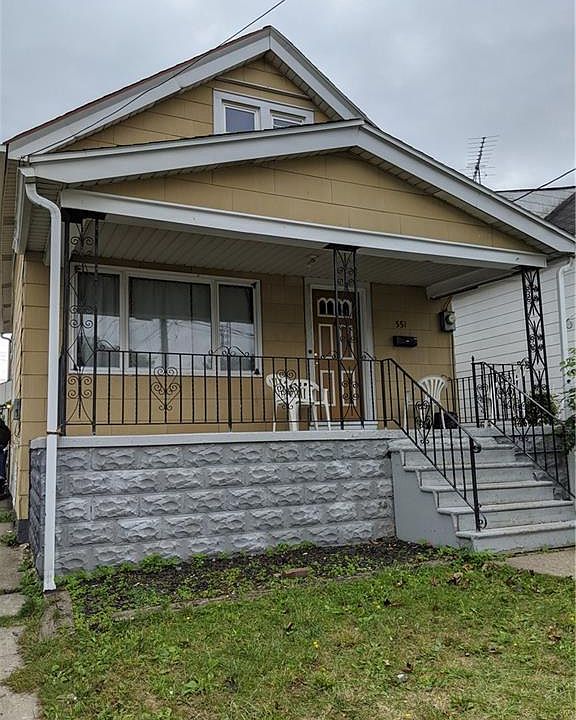 1st image of 551 Hewitt Ave