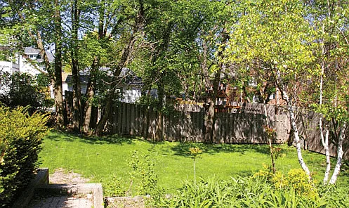 2530 Kendall Ave — Photo 27