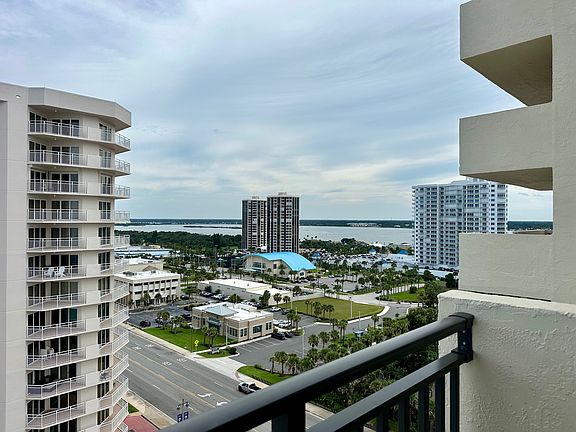 4th image of 2947 S Atlantic Ave APT 1402