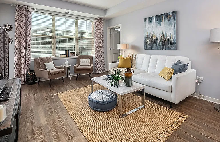 The Residences of Orland Park Crossing — Photo 3