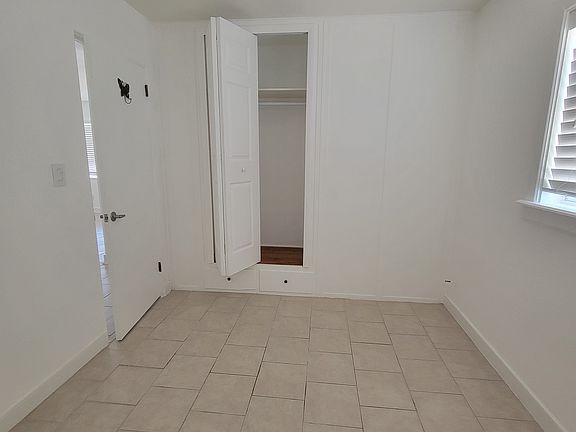 5th image of 6343 5th Ave S