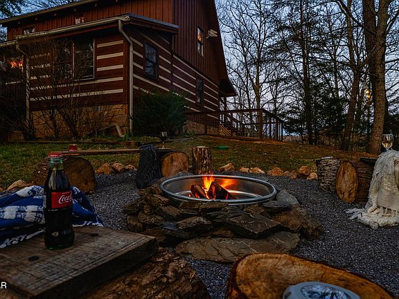 2nd image of 3239 Cove Creek Way