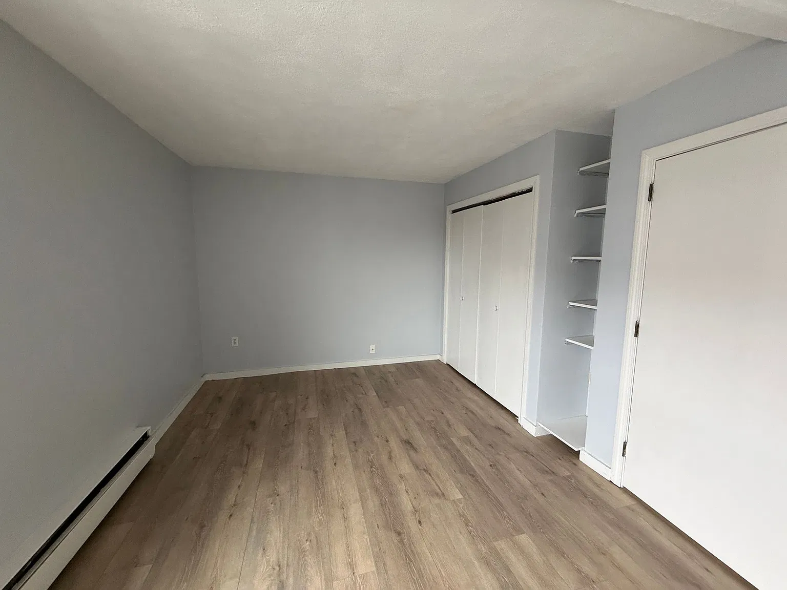 1 bed, 700 sqft, $1,950 — Photo 4
