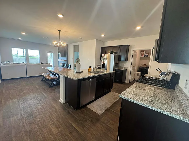 154 Arroyo Sweetwood Cir — Photo 9