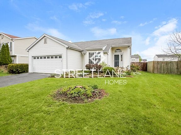 2nd image of 2932 Cutler Dr