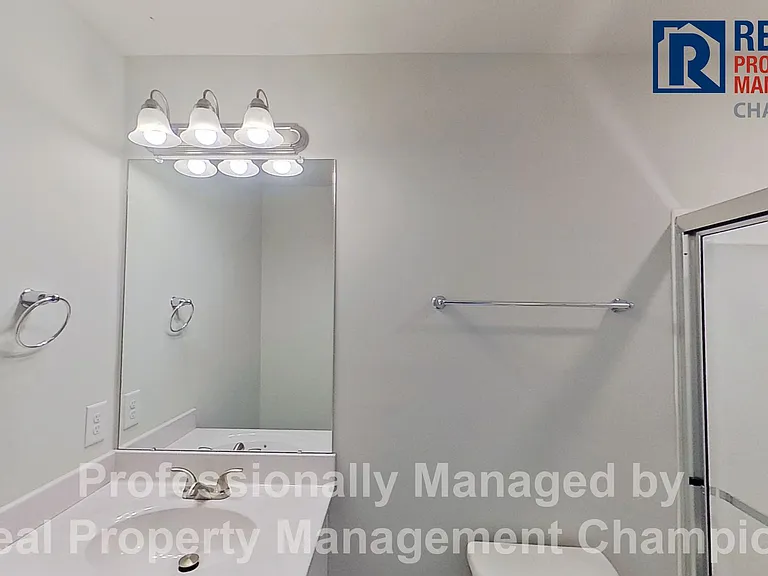 460 Maides Ave — Photo 14