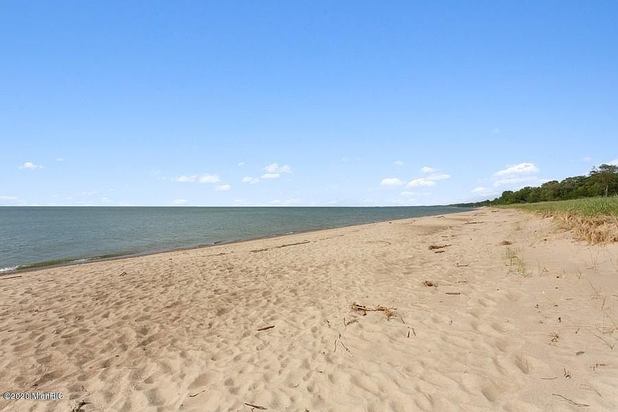 524 Marquette Dr, New Buffalo, MI 49117 Zillow