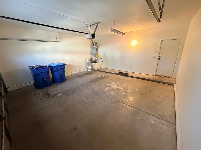 7605 Rolling View Dr #101 — Photo 28