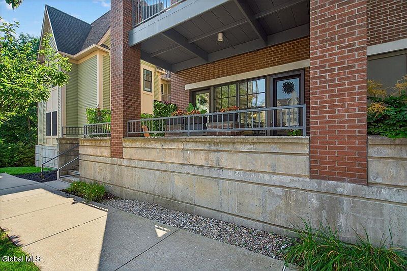 3rd image of 30 Whistler Ct #212
