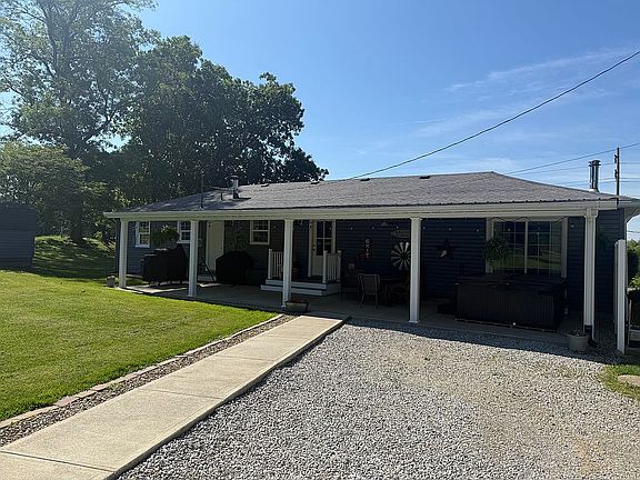 4th image of 1420 Coonpath Rd NE