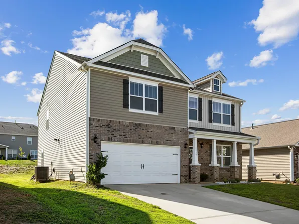 5139 Pratt Dr, Boiling Springs, SC 29316