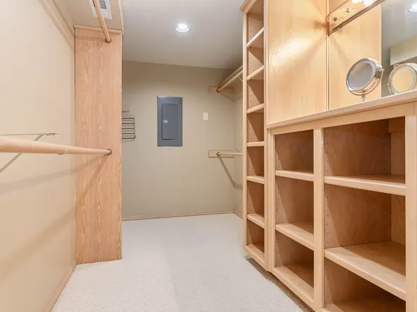 8 Far Summit Pl, Bellingham, WA 98229