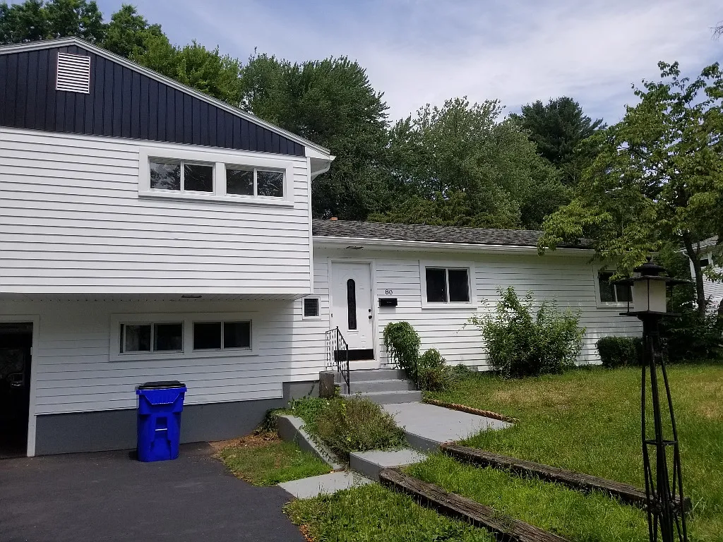 4 bed, 1600 sqft, $3,450 — Photo 3