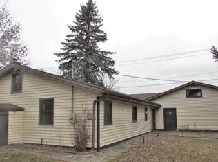 343 Deyo Hill Rd, Johnson City, NY 13790