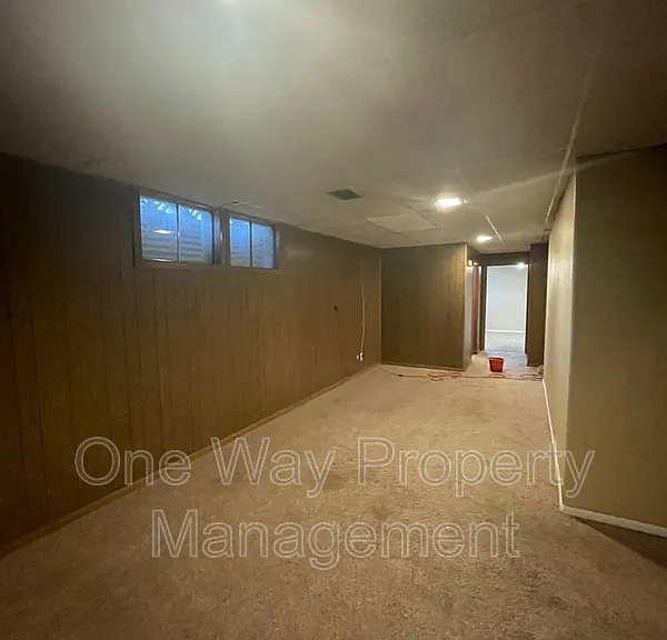 501 1st Ave — Photo 9