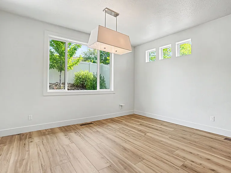 6120 N Hacienda Ave — Photo 11