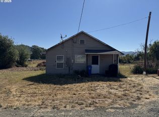 142 Stevenson Ln, Roseburg, OR 97471