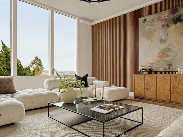 3619 Lowry Rd, Los Angeles, CA 90027
