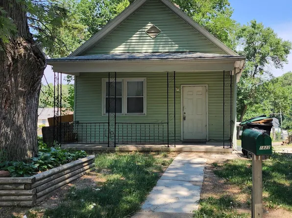 1822 Bancroft St, Omaha, NE 68108