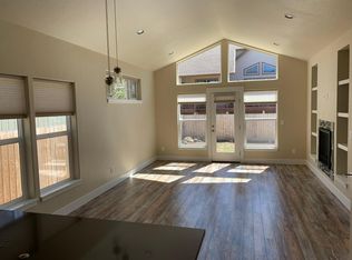 20747 Angora Ct, Bend, OR 97701