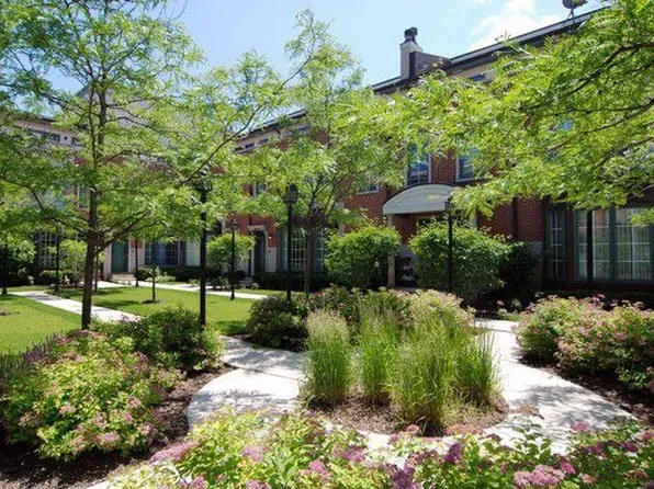 1437 S Prairie Ave #60, Chicago, IL 60605