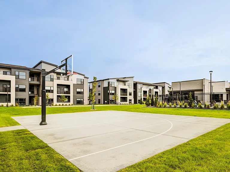 Ovation Apartments — Photo 21