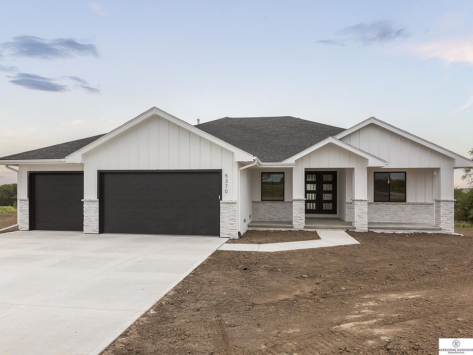 1st image of 5908 S 238th St