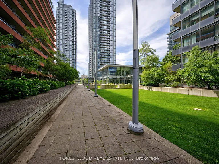 4K Spadina Ave #1716 — Photo 26