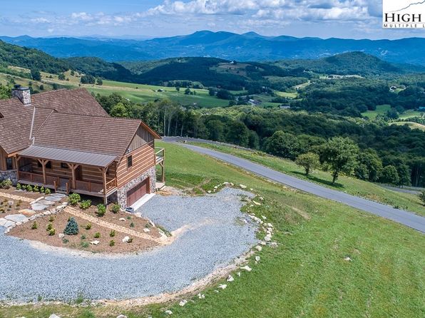 374 Foxfire Drive, Banner Elk, NC 28604