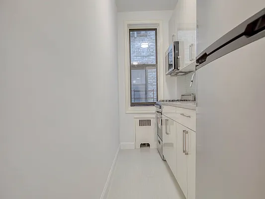 Rented by Compass | media 4