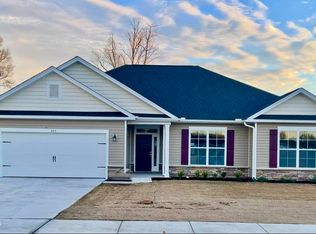 114 Seashore St, Grimesland, NC 27837