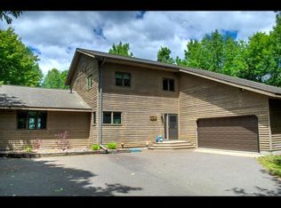 2884 Badger Ln, Phelps, WI 54554
