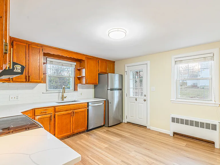 119 Green St — Photo 38
