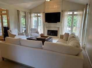 2625 Stonehill Dr, Cumming, GA 30041