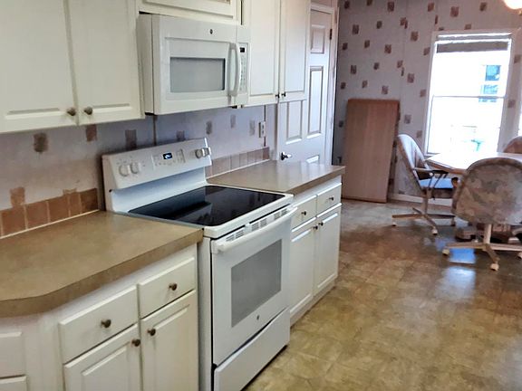 5th image of 3814 Coconut Palm Cir #867