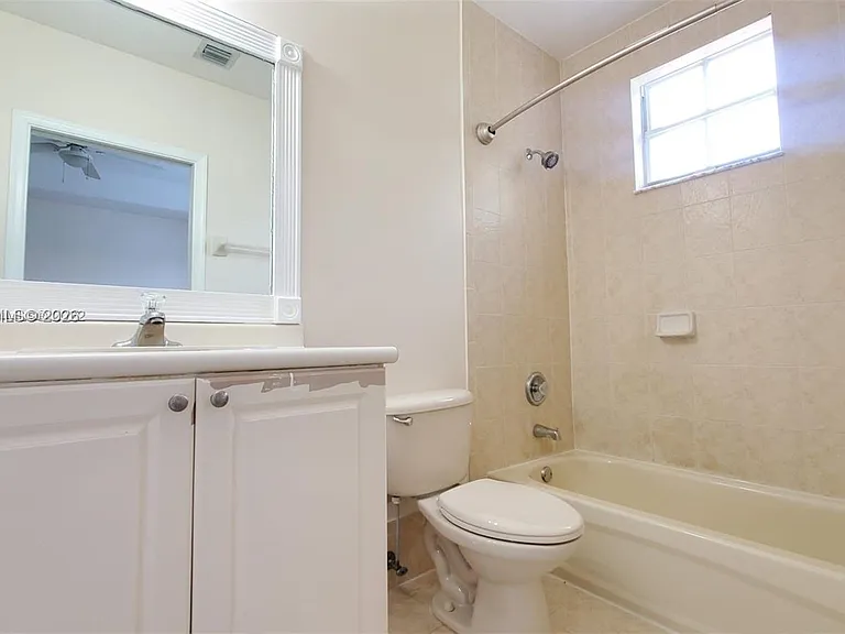 3976 SW 157th Ave #219 — Photo 14