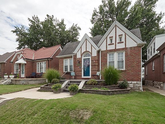 2nd image of 5634 Lisette Ave